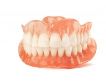 Prothèse complète adjointe