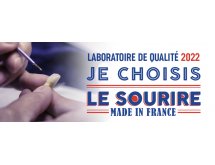 Prothèse partielle métallique adjointe avec attachement